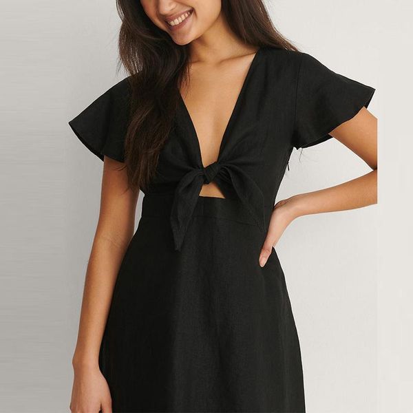 casual dresses women's solid color lace up party dress summer fashion deep v-neck short sleeve mini lady sweet vestidos, Black;gray
casual dresses women's solid color lace up party dress summer fashion deep v-neck short sleeve mini lady sweet vestidos, Black;gray