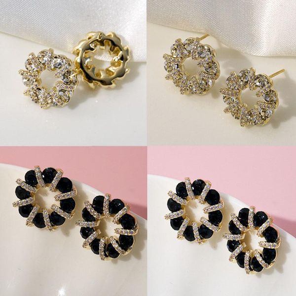 stud trendy korean style ladies inlaid round white zircon crystal flower female earrings for women party jewelry accessories, Golden;silver
stud trendy korean style ladies inlaid round white zircon crystal flower female earrings for women party jewelry accessories, Golden;silver