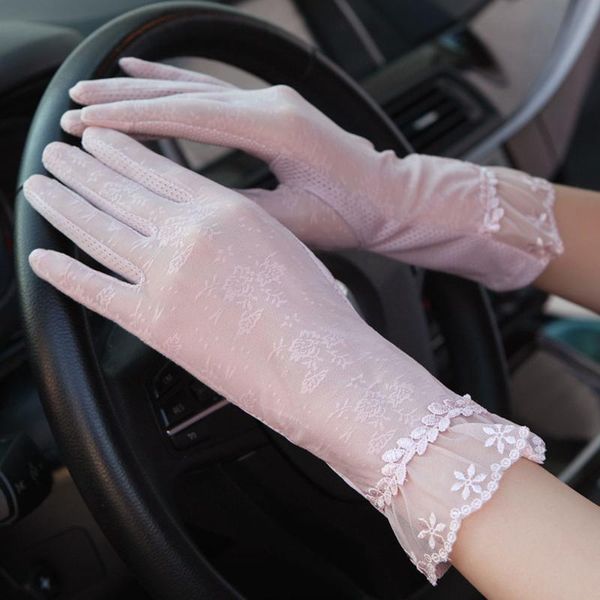 five fingers gloves 1 pair summer women uv sunscreen glove floral decor short fashion silk lace driving thin touch screen lady, Blue;gray
five fingers gloves 1 pair summer women uv sunscreen glove floral decor short fashion silk lace driving thin touch screen lady, Blue;gray