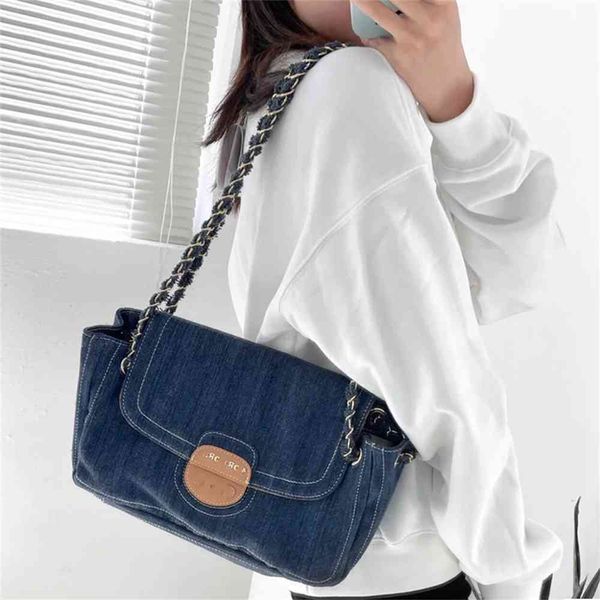 new medieval chain denim bag single shoulder messenger armpit large capacity wandering
new medieval chain denim bag single shoulder messenger armpit large capacity wandering