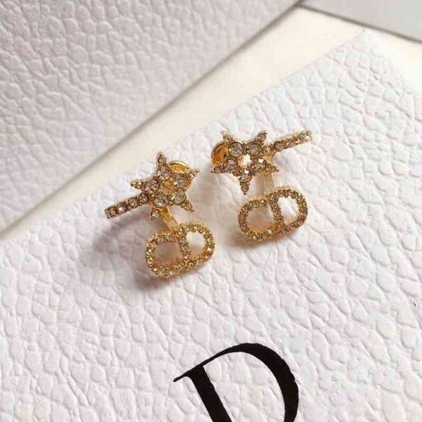 70% off classic diamond five pointed star letter earrings fashion small versatile ear accessories, Golden
70% off classic diamond five pointed star letter earrings fashion small versatile ear accessories, Golden