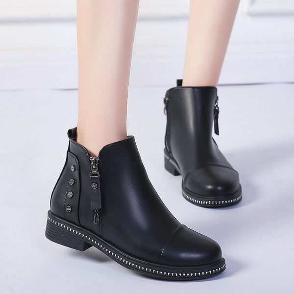 boots ankle female solid black leather women shoes mid heels rivet autumn winter casual botas mujer booties feminina plus size
boots ankle female solid black leather women shoes mid heels rivet autumn winter casual botas mujer booties feminina plus size