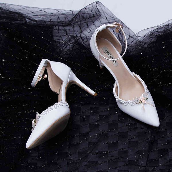 slippers 2021 summer product retro girl high heels pointed white pattern hollow bridesmaid bridal shoes mori dress banquet sandals, Black
slippers 2021 summer product retro girl high heels pointed white pattern hollow bridesmaid bridal shoes mori dress banquet sandals, Black
