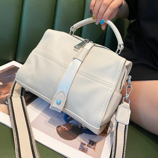 evening bags split leather women's bag 2021 brand handle handbag tote crossbody sholder bolsa office designer messenger sacs
evening bags split leather women's bag 2021 brand handle handbag tote crossbody sholder bolsa office designer messenger sacs