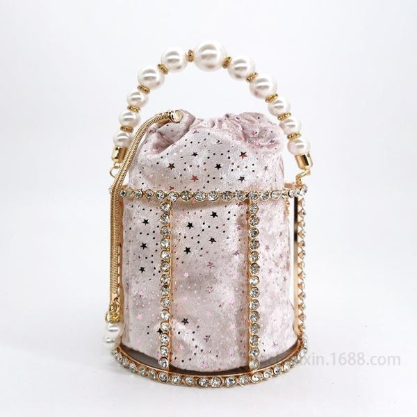doudou 2021 pearl dinner bag women's fashion net red diamond metal cage bucket shoulder evening bags
doudou 2021 pearl dinner bag women's fashion net red diamond metal cage bucket shoulder evening bags