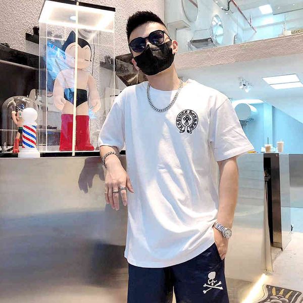 chic ch summer crosin horseshoe embroidery cross leather metal rivet fashion short sleeve t-shirt, White;black
chic ch summer crosin horseshoe embroidery cross leather metal rivet fashion short sleeve t-shirt, White;black