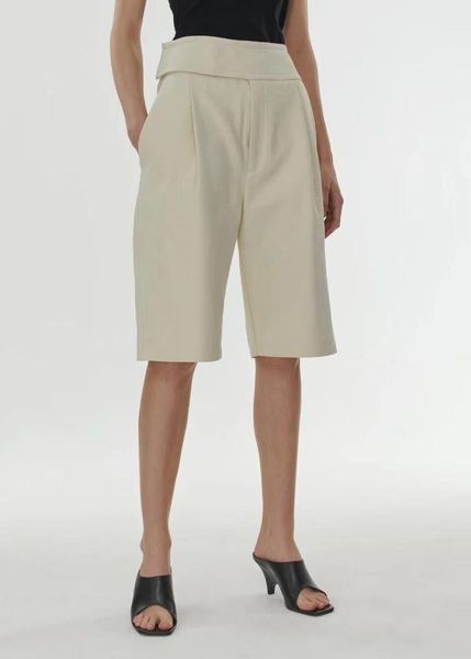 women's pants & capris 2021 lombardy shorts eggshell structure high waist wide waistband woman fashion short trousers with pockets, Black;white
women's pants & capris 2021 lombardy shorts eggshell structure high waist wide waistband woman fashion short trousers with pockets, Black;white
