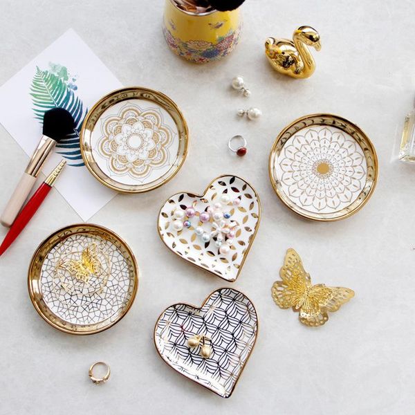 dishes & plates european luxury middle east arabian ceramic gold plate jewelry nut bowl kitchen tableware
dishes & plates european luxury middle east arabian ceramic gold plate jewelry nut bowl kitchen tableware