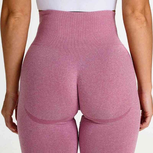 selling seamless knitted warping moisture absorption and perspiration yoga exercise fitness pants, hip showing women's, Black;white
selling seamless knitted warping moisture absorption and perspiration yoga exercise fitness pants, hip showing women's, Black;white