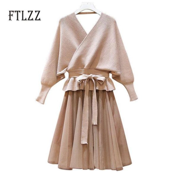 two piece dress fashion women streetwear big size knitted skirt 2 pcs sets 2021 spring autumn woman v-neck knit pullover+mesh outfit, White
two piece dress fashion women streetwear big size knitted skirt 2 pcs sets 2021 spring autumn woman v-neck knit pullover+mesh outfit, White
