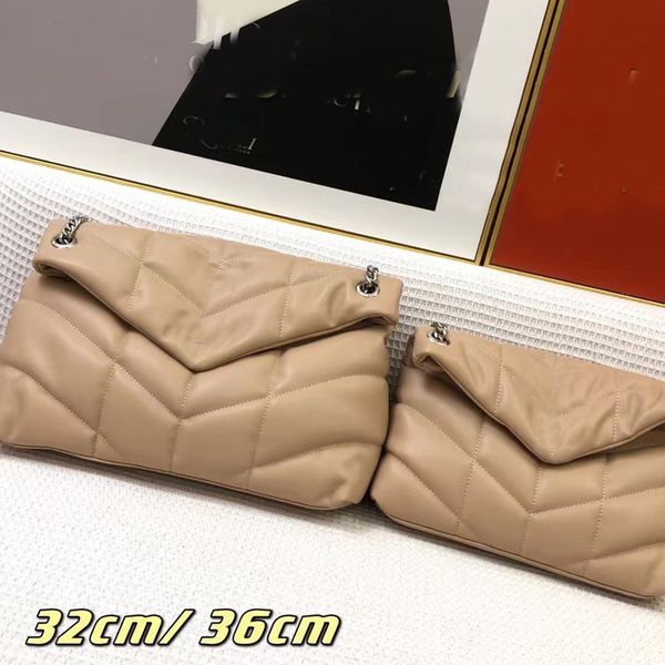 classic shoulder quilted bag women crossbody bags flap messenger wallet plain cowhide leather silver chain letters soft skin buckle design
classic shoulder quilted bag women crossbody bags flap messenger wallet plain cowhide leather silver chain letters soft skin buckle design