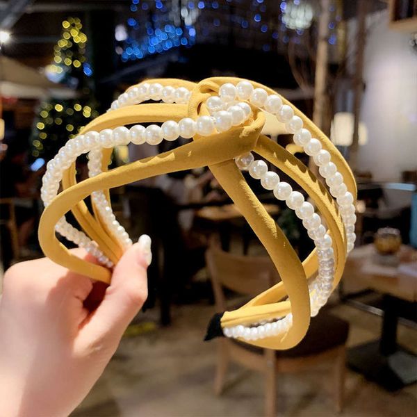 hoop female simple cross hollowed out pearl sweet pressure hairpin headdress net red face washing adult, Black;brown
hoop female simple cross hollowed out pearl sweet pressure hairpin headdress net red face washing adult, Black;brown