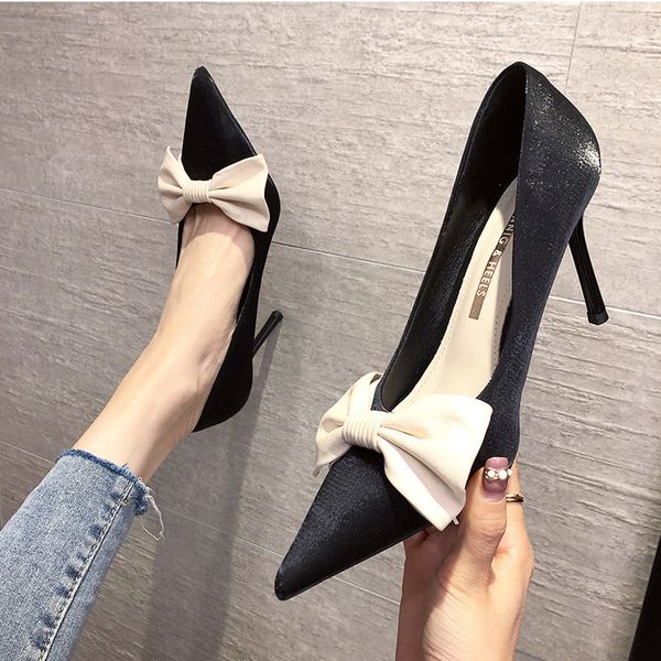 luxury dress shoes 828-15 pointed high women's thin heels 2021 bowknot celebrity silk satin suede single sho 32-43, Black
luxury dress shoes 828-15 pointed high women's thin heels 2021 bowknot celebrity silk satin suede single sho 32-43, Black