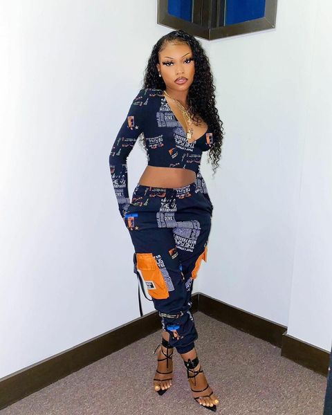 felyn quality fashion design 2 womens tracksuits pcs set letters v neck short long mid pants club outfits, Gray
felyn quality fashion design 2 womens tracksuits pcs set letters v neck short long mid pants club outfits, Gray