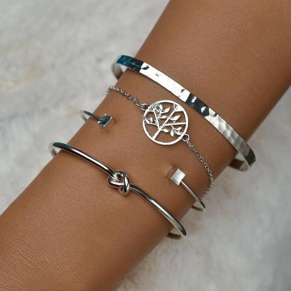 charm bracelets misscycy vintage geometric knot bangles for women boho 5 pcs/set silver color metal tree set jewelry, Golden;silver
charm bracelets misscycy vintage geometric knot bangles for women boho 5 pcs/set silver color metal tree set jewelry, Golden;silver