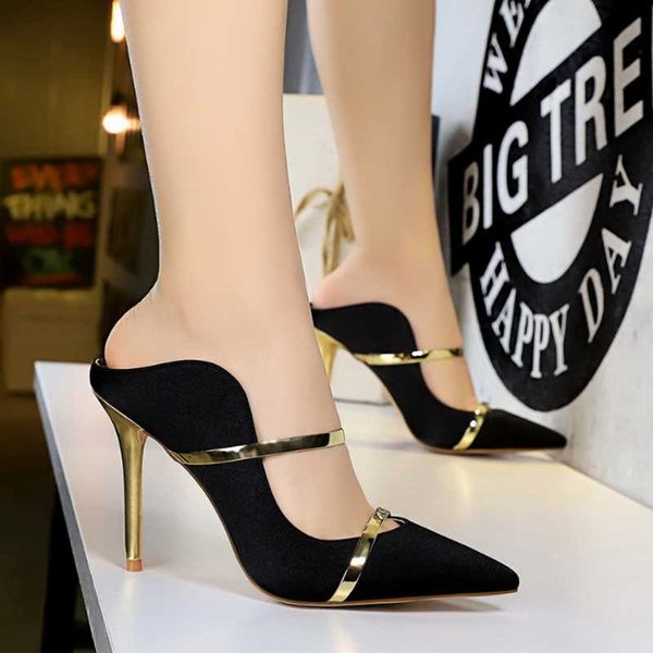 women's high heels baotou thin heel was pointed hollow shallow mouth with female shoes sandals, Black
women's high heels baotou thin heel was pointed hollow shallow mouth with female shoes sandals, Black