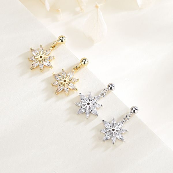 s925 silver earrings female snowflake zircon flower simple cold wind micro inlaid temperament jewelry, Golden
s925 silver earrings female snowflake zircon flower simple cold wind micro inlaid temperament jewelry, Golden