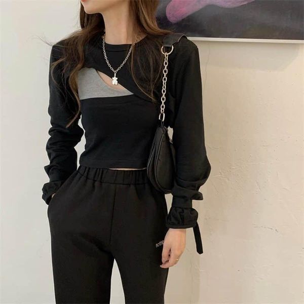 women's t-shirt 2021 summer spring autumn casual long sleeve korean punk sweatshirts shirts for women goth bm style o-neck inner v, White
women's t-shirt 2021 summer spring autumn casual long sleeve korean punk sweatshirts shirts for women goth bm style o-neck inner v, White