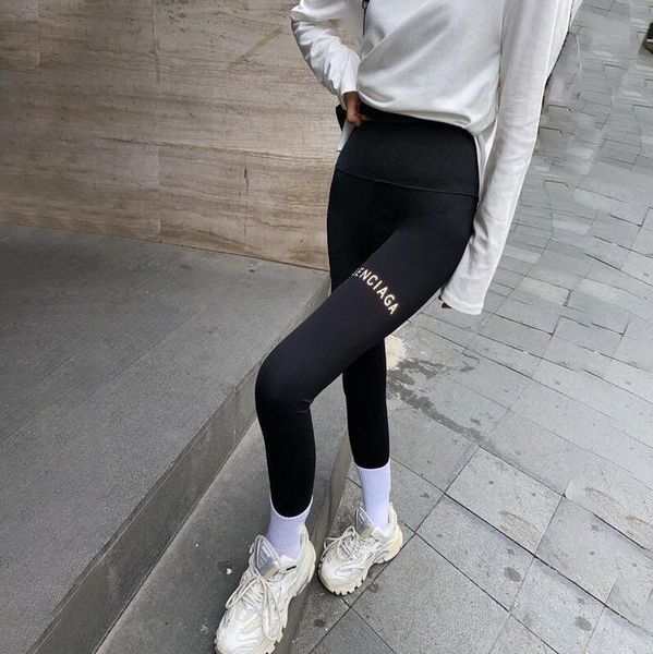 2022 latest women's clothing designer sheer yoga pants high stretch tights lulu slacks of the same style support wholesale, Black;white
2022 latest women's clothing designer sheer yoga pants high stretch tights lulu slacks of the same style support wholesale, Black;white