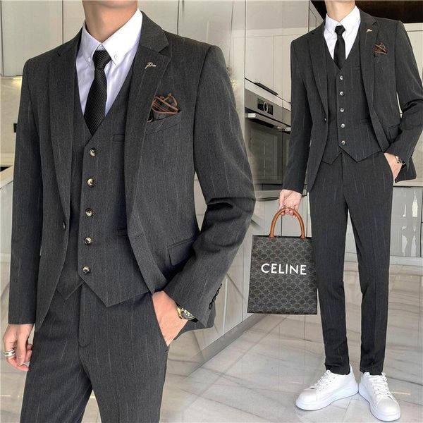 men's suits & blazers male suit singal-breasted lapel neck set elegantg tailor-made for groomsmen jacket slim fit men clothing 3 pcs, White;black
men's suits & blazers male suit singal-breasted lapel neck set elegantg tailor-made for groomsmen jacket slim fit men clothing 3 pcs, White;black