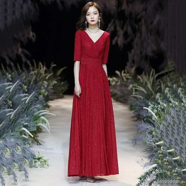 office lady v-neck formal party dress exquisite sequins trim long pleated dresses burgundy elegant half sleeve banquet gown ethnic clot, Red
office lady v-neck formal party dress exquisite sequins trim long pleated dresses burgundy elegant half sleeve banquet gown ethnic clot, Red