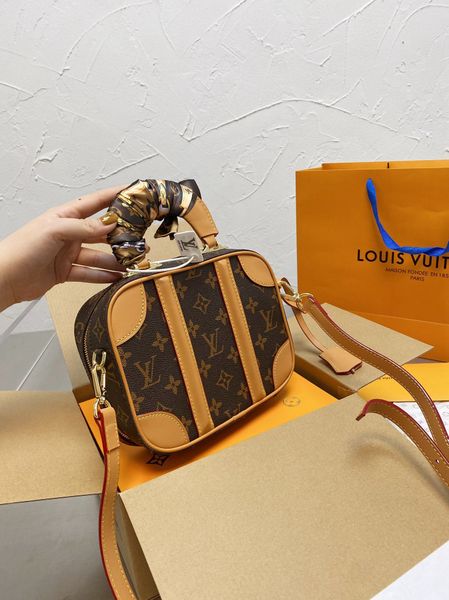 Top 2021 On Sale Luxury Brand Women Shoulder Bags Handbag Fashion Ladies Evening Bag Backpack Tote Handbags -L0141
Top 2021 On Sale Luxury Brand Women Shoulder Bags Handbag Fashion Ladies Evening Bag Backpack Tote Handbags -L0141
