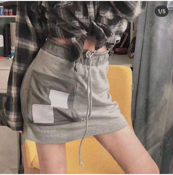 2021 summer ladies skirt white sides swearpants high elastic waist short skirts women joggers fitness skirt with pockets 7980, Black
2021 summer ladies skirt white sides swearpants high elastic waist short skirts women joggers fitness skirt with pockets 7980, Black