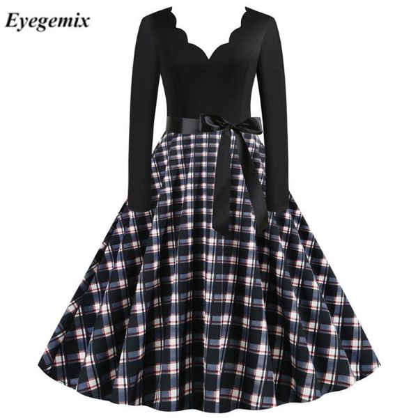 casual dresses elegant v-neck floral print high waist vintage dress women 2021 spring autumn vestidos female swing robe retro, Black;gray
casual dresses elegant v-neck floral print high waist vintage dress women 2021 spring autumn vestidos female swing robe retro, Black;gray
