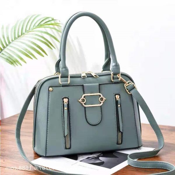 foreign bag one-shoulder female new trade fashion diagonal mini portable shell bags all-match casual 2021 qrtpn
foreign bag one-shoulder female new trade fashion diagonal mini portable shell bags all-match casual 2021 qrtpn