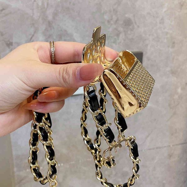 design handbag 2021 waist fashion handbags designer luxury crossbody s for women chain decoration bag
design handbag 2021 waist fashion handbags designer luxury crossbody s for women chain decoration bag