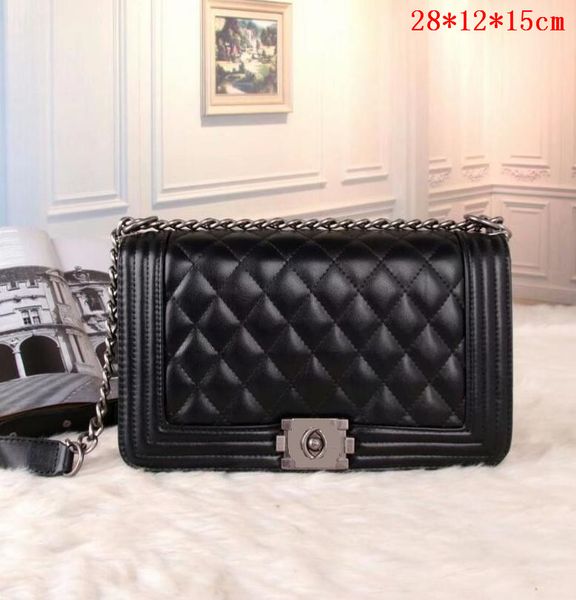 many colors luxurys designers woman hand bags fashion pattern satchel shoulder chain crossbody purse lady crocodile classic style gift bag 2
many colors luxurys designers woman hand bags fashion pattern satchel shoulder chain crossbody purse lady crocodile classic style gift bag 2