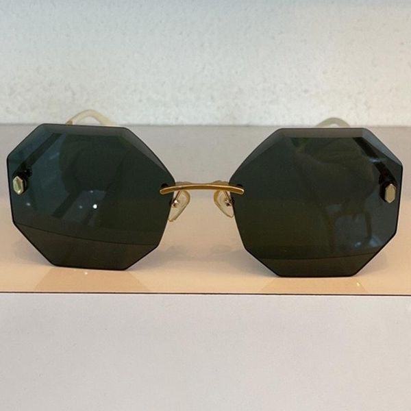 fashion gradient sunglasses women alloy rimless feminino de sol sun glasses for men, White;black
fashion gradient sunglasses women alloy rimless feminino de sol sun glasses for men, White;black