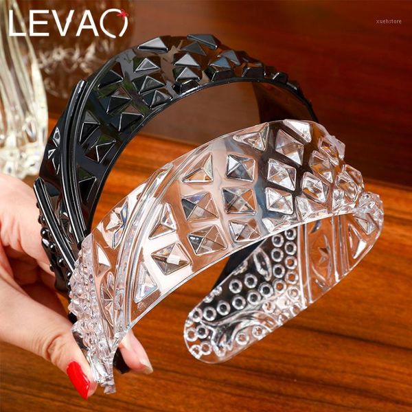 levao acrylic hairband transparent crystal headband head bezel lady embossed hair hoop turban headbands for women headwear1
levao acrylic hairband transparent crystal headband head bezel lady embossed hair hoop turban headbands for women headwear1