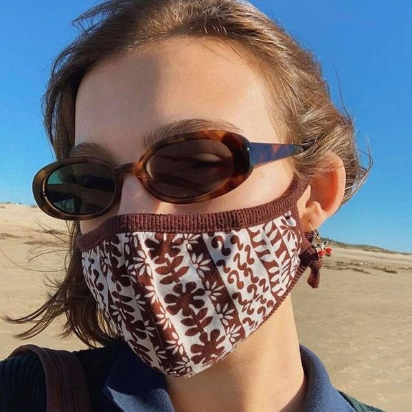 sunglasses 2021 round for women brand designer black vintage female retro circle sun glasses oculos uv400, White;black
sunglasses 2021 round for women brand designer black vintage female retro circle sun glasses oculos uv400, White;black