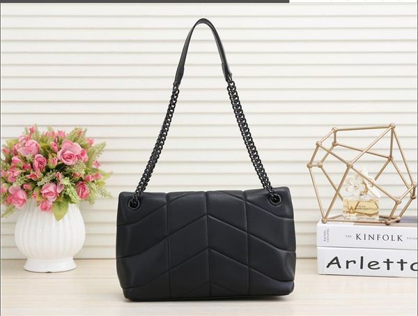 good quality women designer tassel handbags bags famous crossbody patent messenger shoulder bag pu leather purse
good quality women designer tassel handbags bags famous crossbody patent messenger shoulder bag pu leather purse