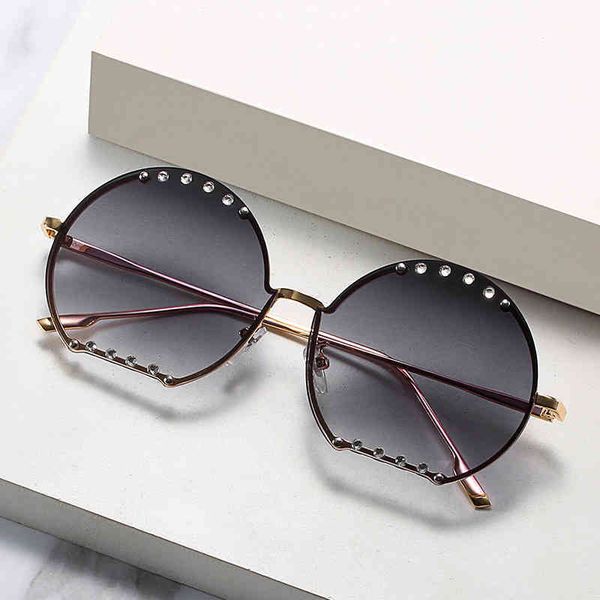 new fashion street sunglass women fashion diamonds sunglass vintage retro round wholale metal spectacl tintsj8ea, White;black
new fashion street sunglass women fashion diamonds sunglass vintage retro round wholale metal spectacl tintsj8ea, White;black