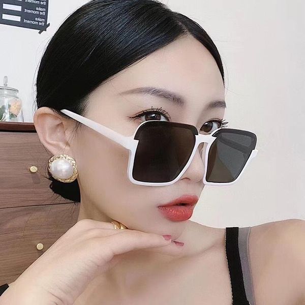 sunglasses factory direct sales semi-rimeless big square women for summer fashion outdoor driving travel eyewear uv400 glasses, White;black
sunglasses factory direct sales semi-rimeless big square women for summer fashion outdoor driving travel eyewear uv400 glasses, White;black