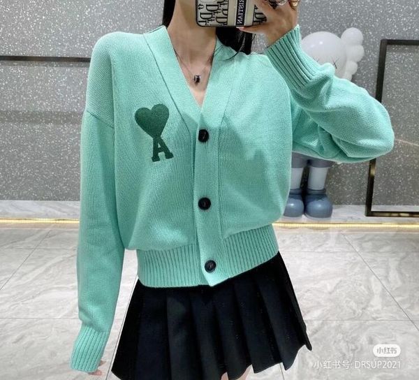 autumn women knits vintage v-neck blue knitted cardigan button up full sleeve loose short jackets spring casual sweater, White
autumn women knits vintage v-neck blue knitted cardigan button up full sleeve loose short jackets spring casual sweater, White