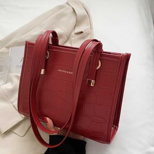 new red handbag lady fashion woman shoulder bag casual tote bags
new red handbag lady fashion woman shoulder bag casual tote bags