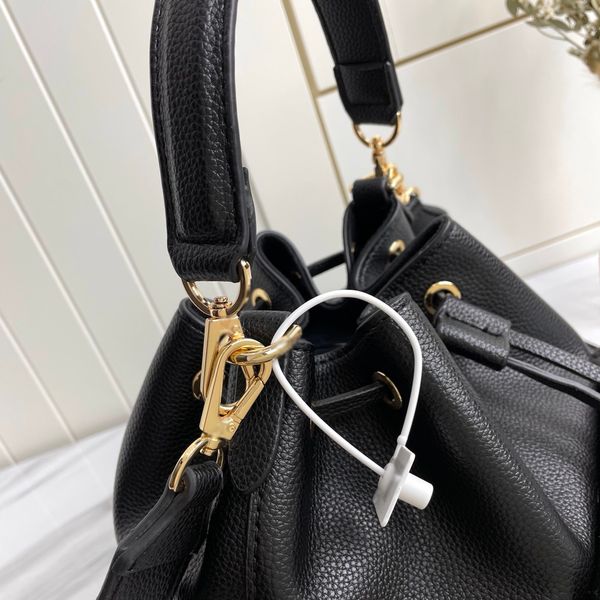 fashion crossbody bags leather handbag ladies bucket style large capacity casual design gifts
fashion crossbody bags leather handbag ladies bucket style large capacity casual design gifts