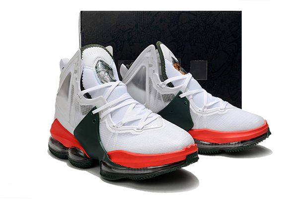 kids lebrons xix 19 ep mamba fast food men women basketball shoes kings crown leopard man trainers sports sneakers with size 4-12
kids lebrons xix 19 ep mamba fast food men women basketball shoes kings crown leopard man trainers sports sneakers with size 4-12