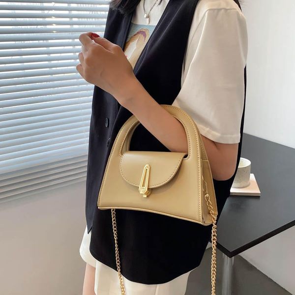 shoulder bags fashion luxury simple temperament chain crossbody for pu leather women's designer solid color handbag travel
shoulder bags fashion luxury simple temperament chain crossbody for pu leather women's designer solid color handbag travel