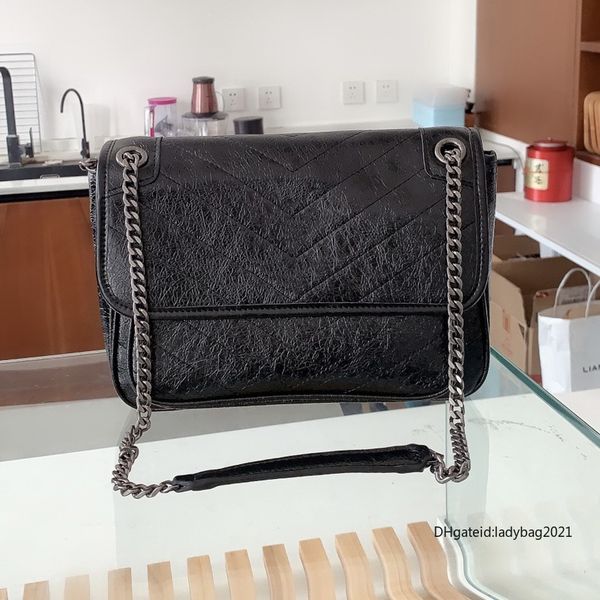 messenger chain cross body shoulder wallets vintage fashion women hasp lady interior zipper pocket pleated female bags popular black leather, Red;black
messenger chain cross body shoulder wallets vintage fashion women hasp lady interior zipper pocket pleated female bags popular black leather, Red;black