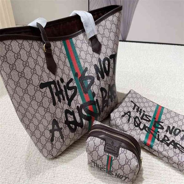 factory 2021 women's european and american fashion shoulder bag color contrast messenger large capacity bag luxuryss designerss yw
factory 2021 women's european and american fashion shoulder bag color contrast messenger large capacity bag luxuryss designerss yw
