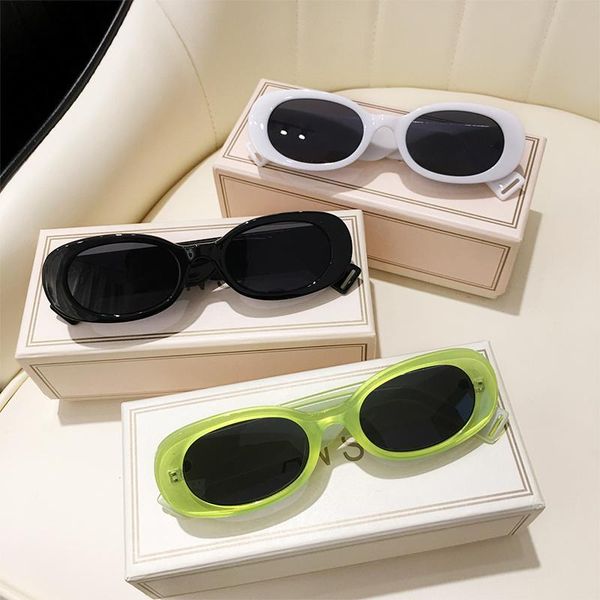 sunglasses trendy oval rectangle vintage women 90s brand design tortoise shell green frame sun glasses men shades s433, White;black
sunglasses trendy oval rectangle vintage women 90s brand design tortoise shell green frame sun glasses men shades s433, White;black