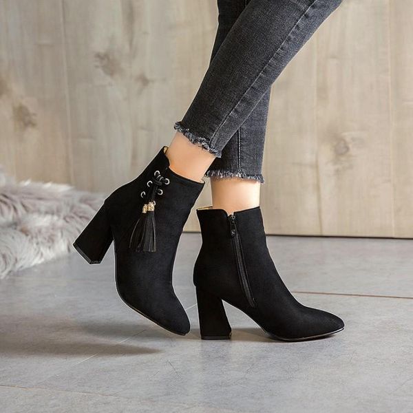 boots big size women shoes ankle for ladies woman winter solid color pointed chain, Black
boots big size women shoes ankle for ladies woman winter solid color pointed chain, Black
