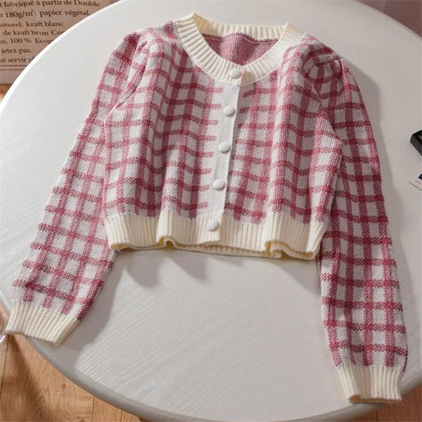 women's knits & tees vintage plaid long sleeve women sweater 2021 autumn winter short knitted cardigan sweaters womes england style pu, White
women's knits & tees vintage plaid long sleeve women sweater 2021 autumn winter short knitted cardigan sweaters womes england style pu, White