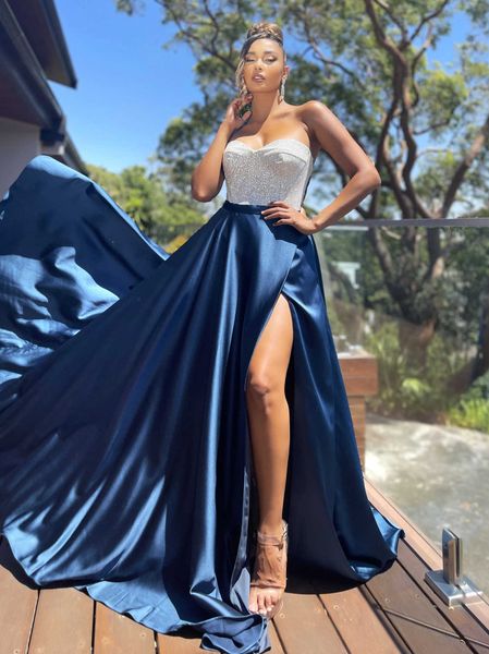 luxury evening dress 2021 sequin evening wrap cht off shoulder big swing banquet long skirt, Black;gray
luxury evening dress 2021 sequin evening wrap cht off shoulder big swing banquet long skirt, Black;gray