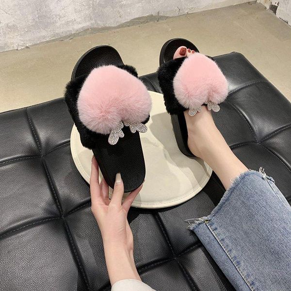 women slippers summer home shoes house warm love heart non-slip floor furry fashion fur slides, Black
women slippers summer home shoes house warm love heart non-slip floor furry fashion fur slides, Black