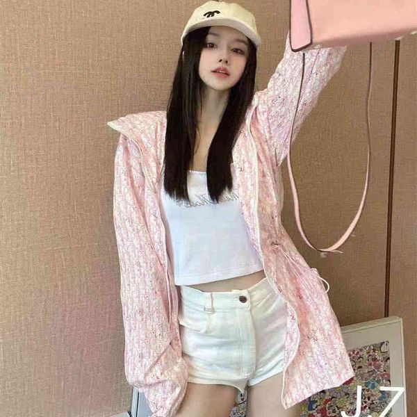 d home summer product hooded pink anti retraction waist drawstring slim sunscreen coat, Tan;black
d home summer product hooded pink anti retraction waist drawstring slim sunscreen coat, Tan;black
